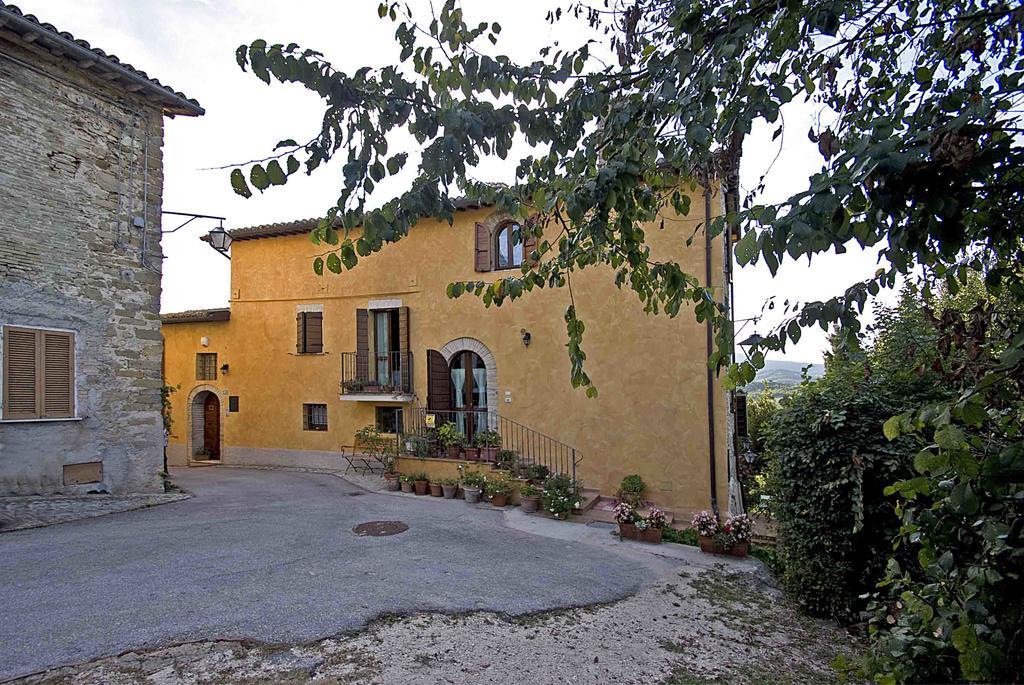 Casale del Monsignore Spoleto Esterno foto